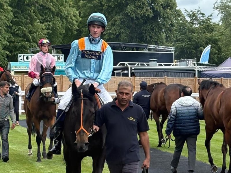 Pre Parade Ring